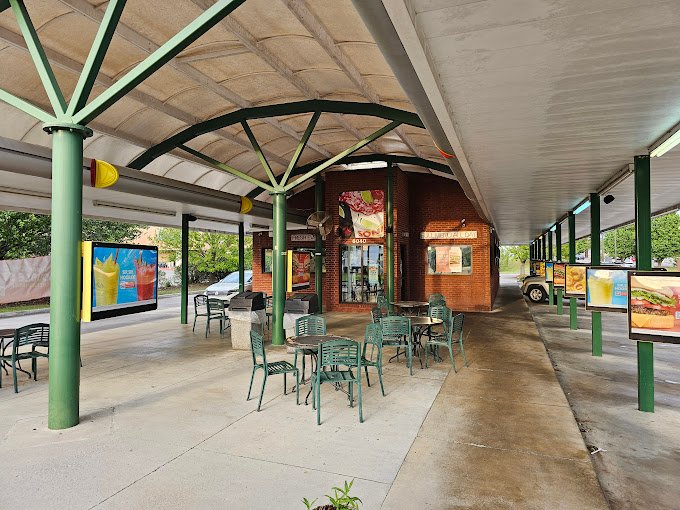 Sonic Drive-In dining hall