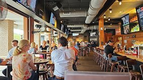 Drake's Huntsville dining hall