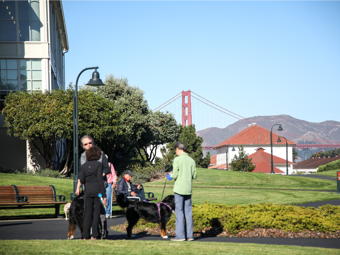 5db21da1dee0192e9341aa53